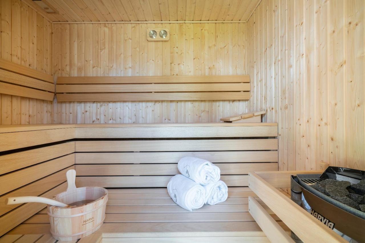Przyplywy & Odplywy Hotel Jastrzębia Góra Екстериор снимка