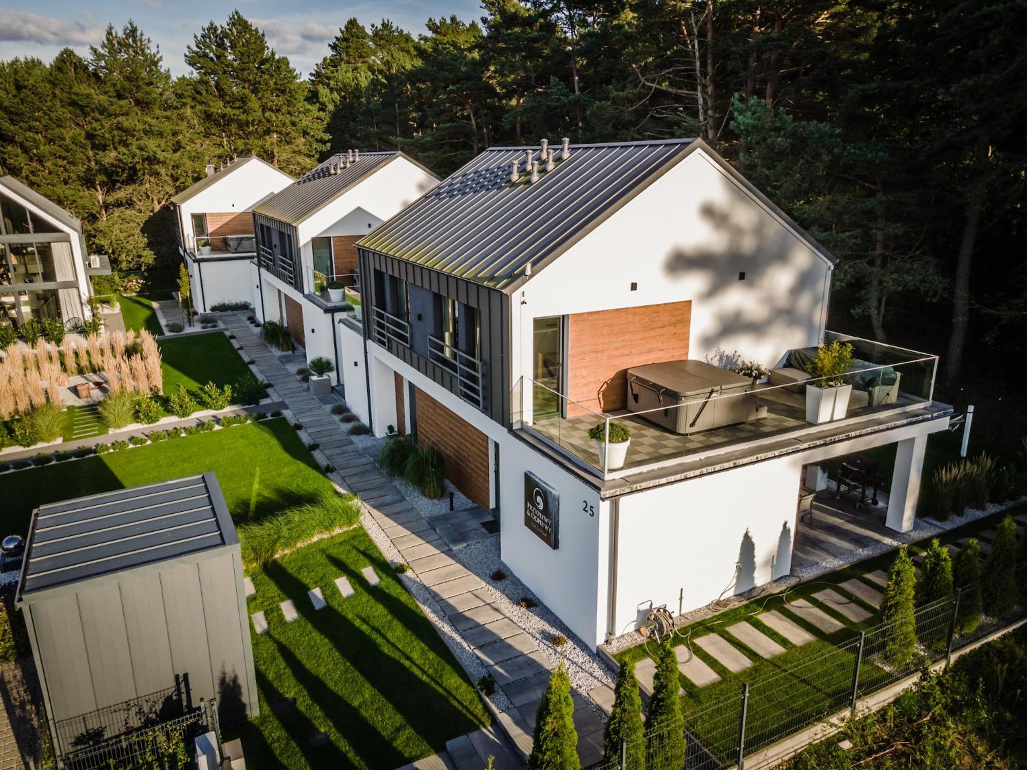 Przyplywy & Odplywy Hotel Jastrzębia Góra Екстериор снимка